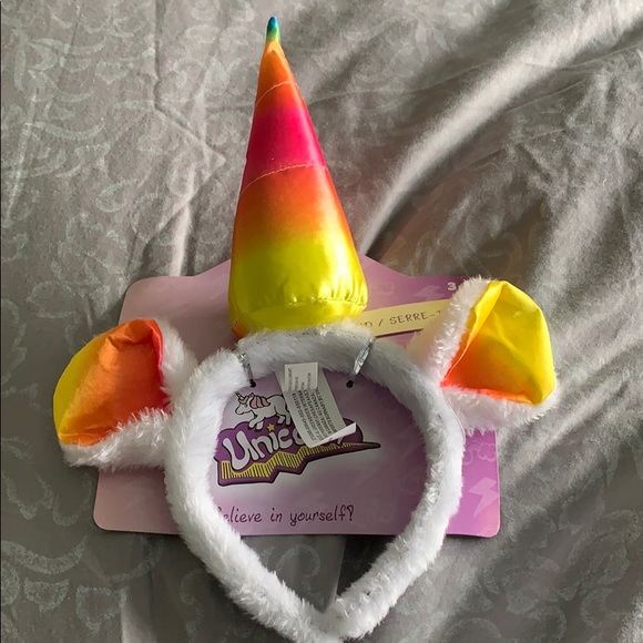 🔥3/$10 Unicorn headband - Picture 1 of 3